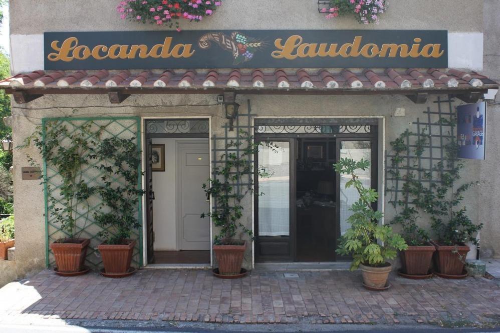 洛堪达劳多米亚酒店 曼恰诺 外观 照片